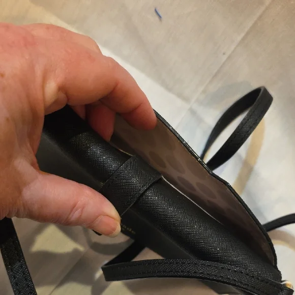 Kate Spade Black Crossbody Wallet - Picture 4 of 6